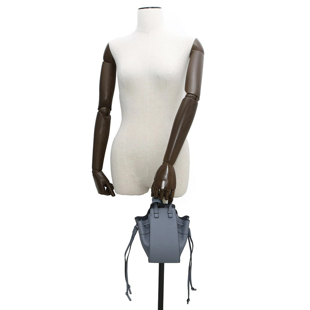 Loewe handbag drawstring hammock bag - Picture 4 of 12